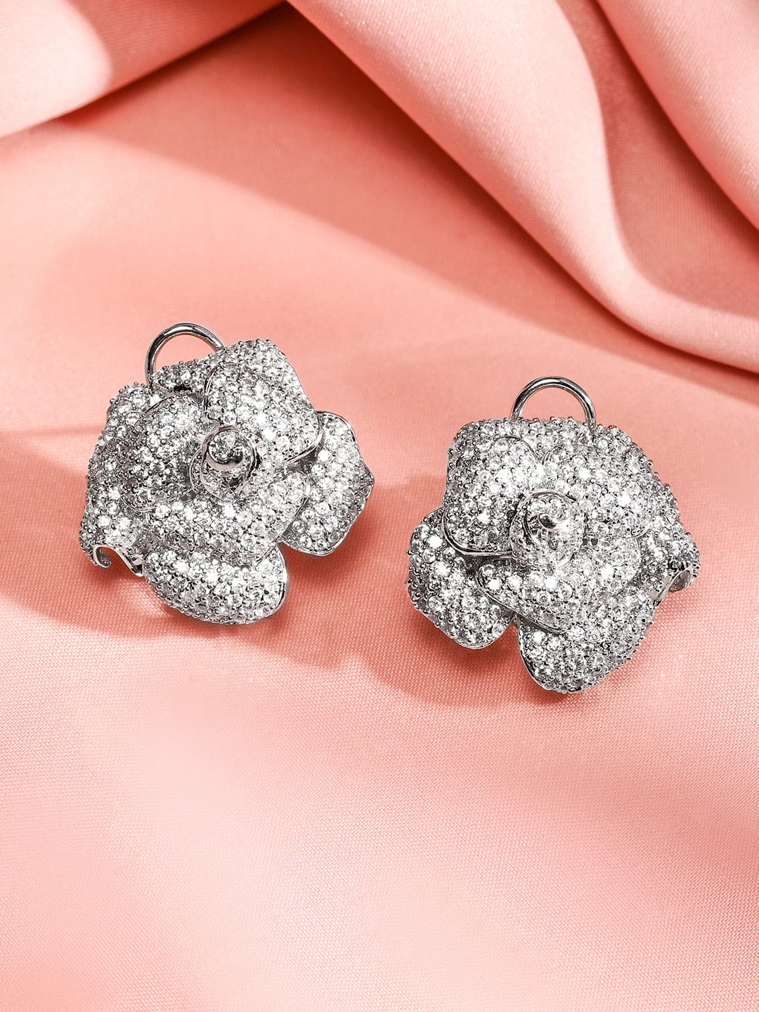 3D Rose Sparkle Studs フリーサイズ