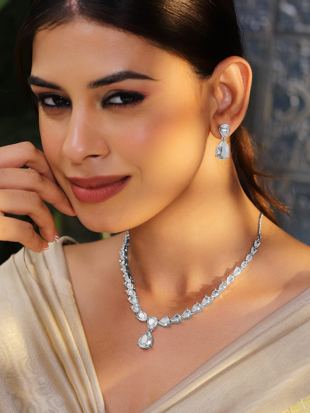 White Studded Necklace Set Silver