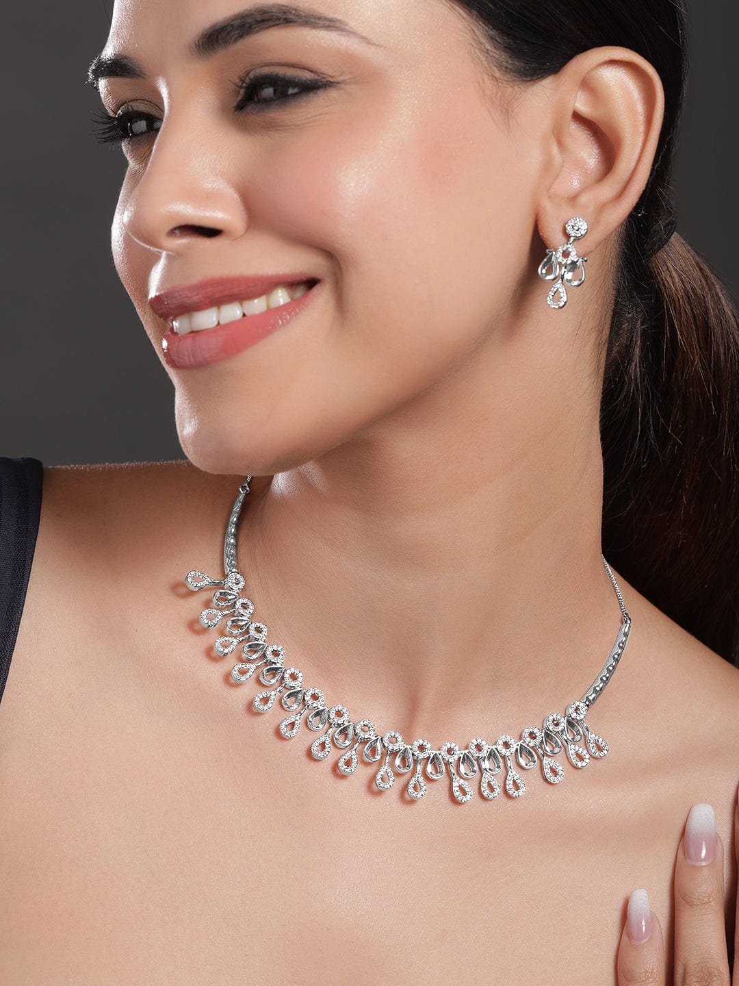 Teardrop American Diamond Zirconia Necklace Set フリーサイズ