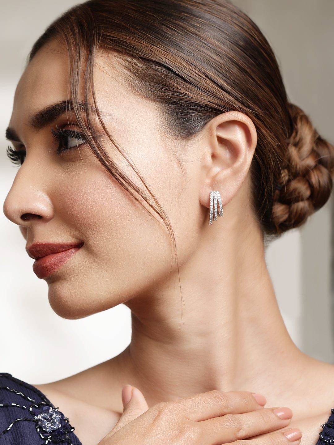 Captivating American Diamond Zirconia Hoops フリーサイズ