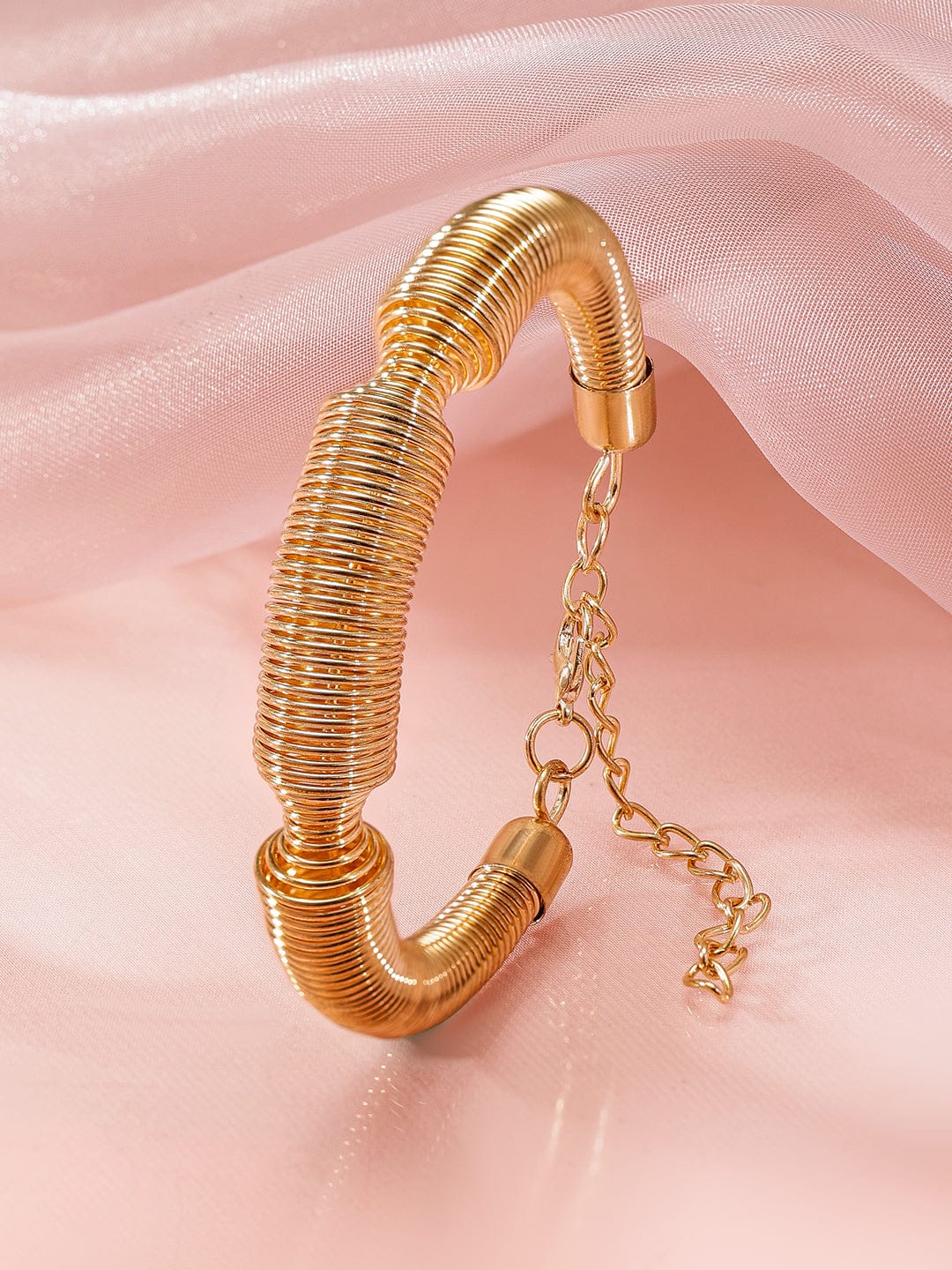 Hand Motif & Textured Gold Bracelet Set Gold