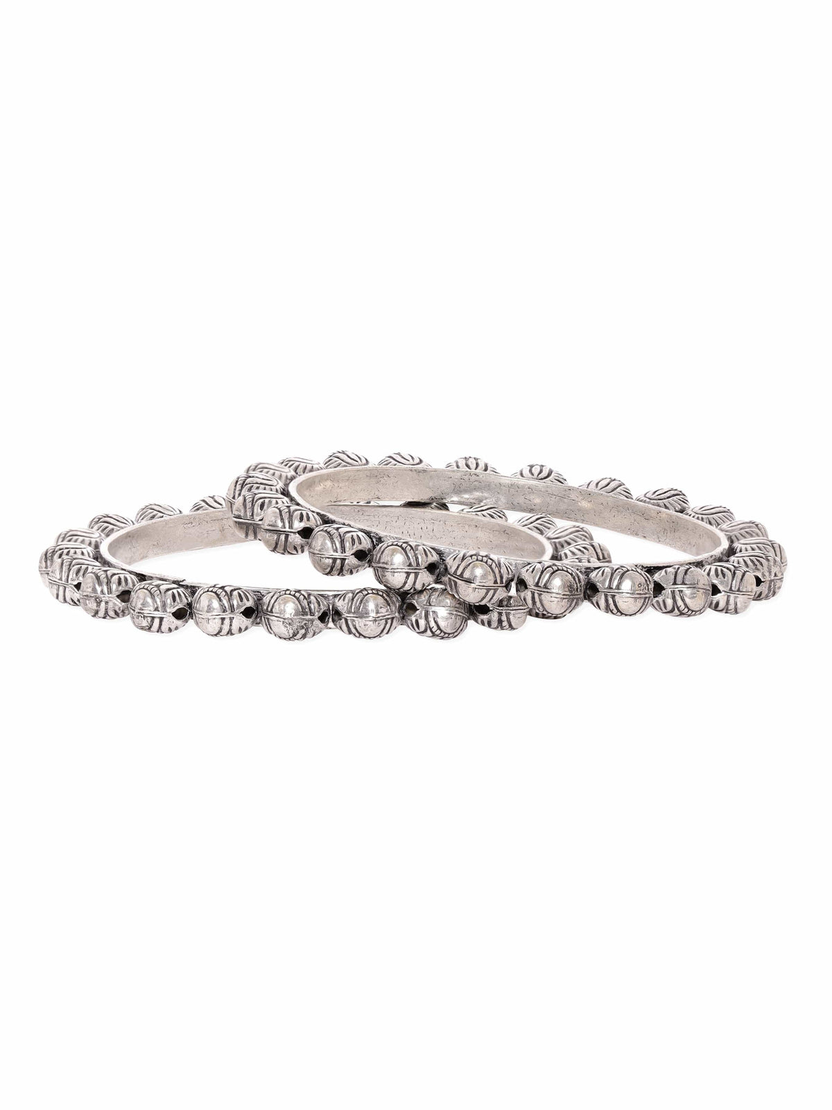 Rubans Set of 2 Handcrafted Oxidized Silver-Plated Bangles 2.8 - Large