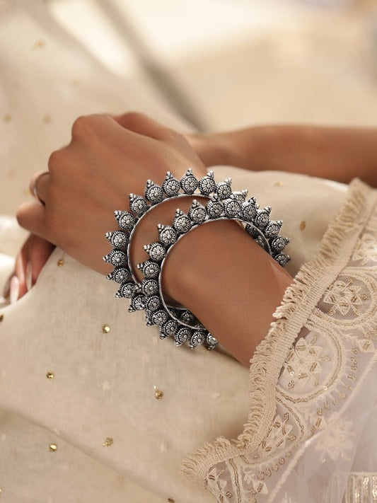Rubans Set of 2 Oxidized Silver plated Bangles with Lotus Motif 2.4 - Small