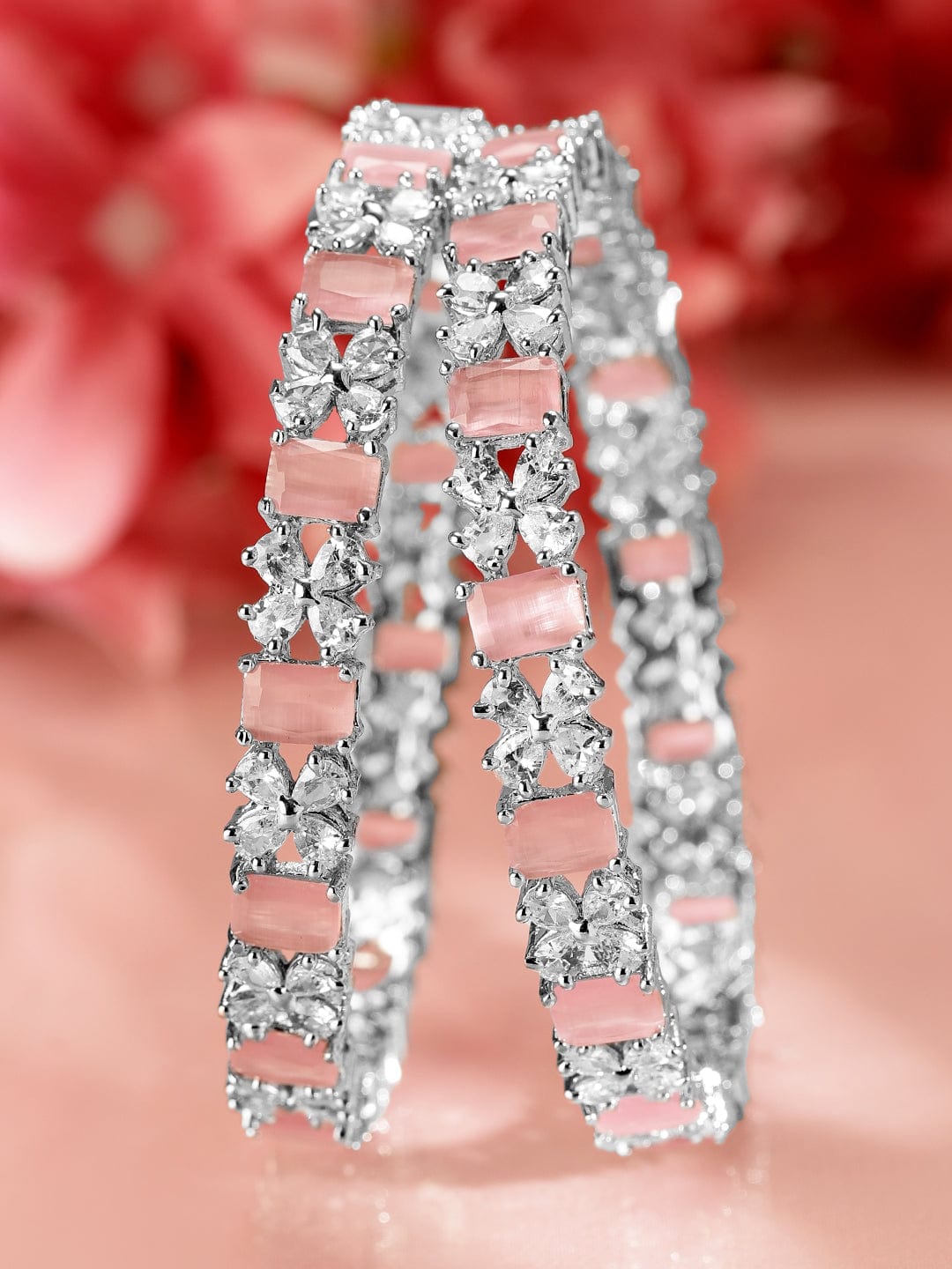 【Rubans】 Set of 2 Rhodium-Plated Pastel Pink & White Cubic Zirconia Studded Bangles｜ロジウムメッキ パステルピンク＆ホワイト ジルコニア バングル 2本セット｜2.8 - Large