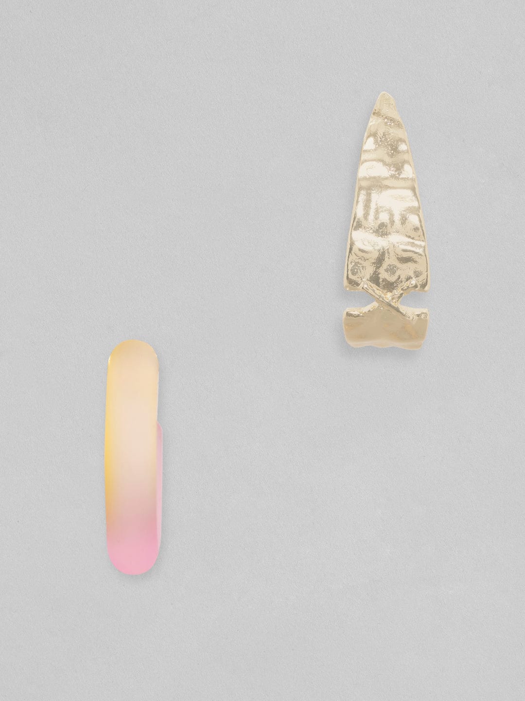 【Rubans】 Voguish Set Of 2, Textured Gold & Transparent Hoop Earrings｜テクスチャード ゴールド＆トランスペアレント フープイヤリング 2組セット