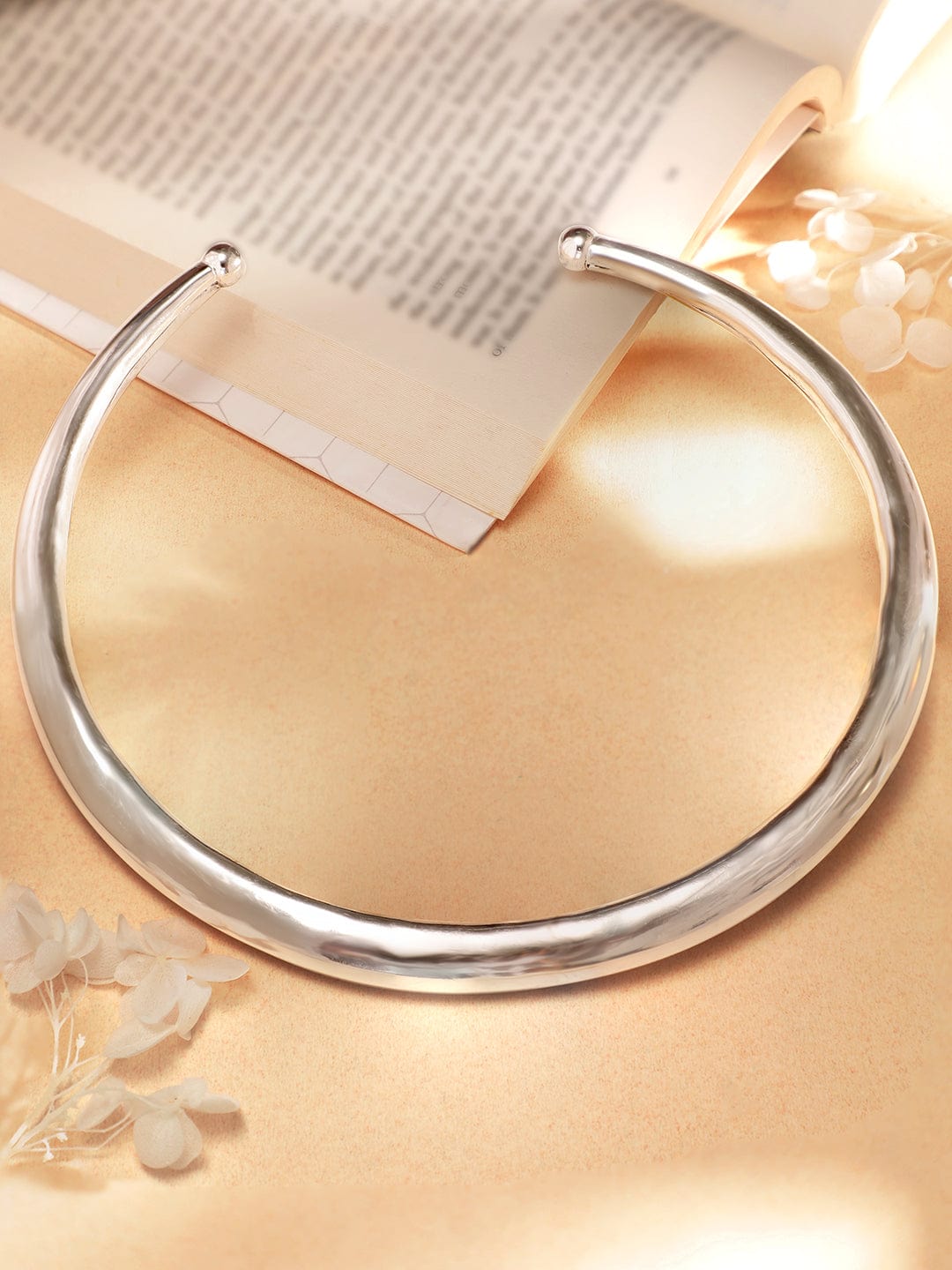 Enchanting Bold Simplicity Oxidised Choker Silver