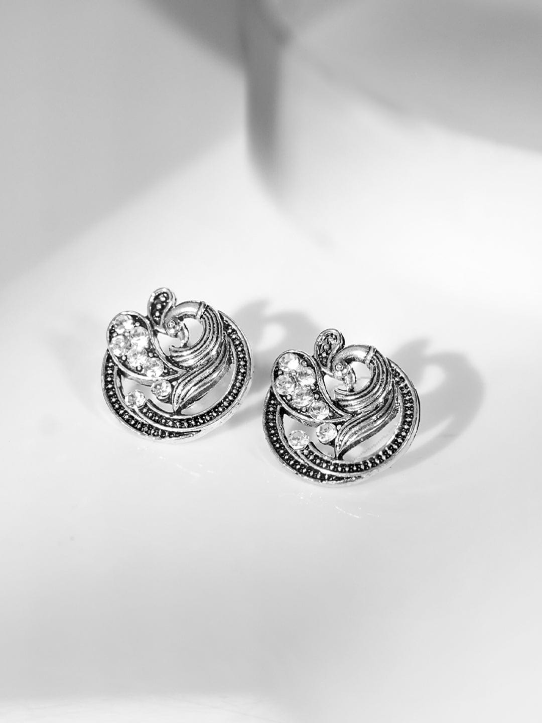 【Rubans】 Silver-Plated American Diamond Studded Peacock Shaped Studs Earrings｜シルバーメッキ アメリカンダイヤモンド ピーコック スタッドイヤリング