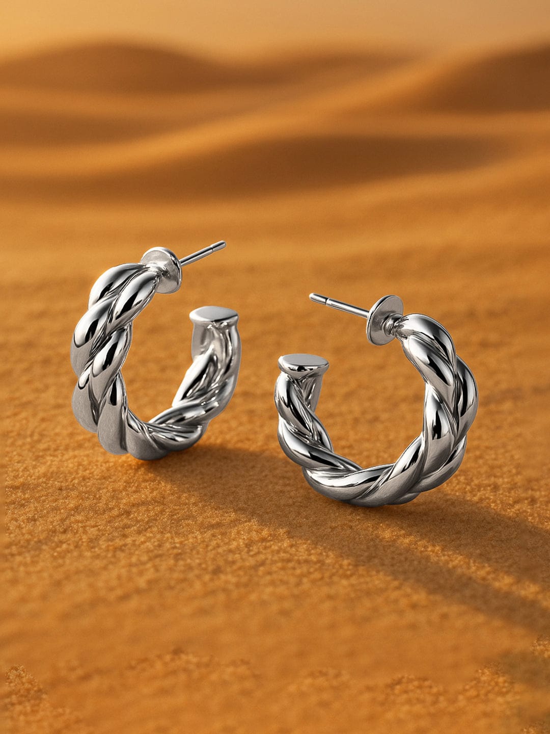 【Rubans】 Silver-Plated Chunky Twisted Half Hoop Earrings｜シルバーメッキ チャンキー ツイスト ハーフフープ イヤリング