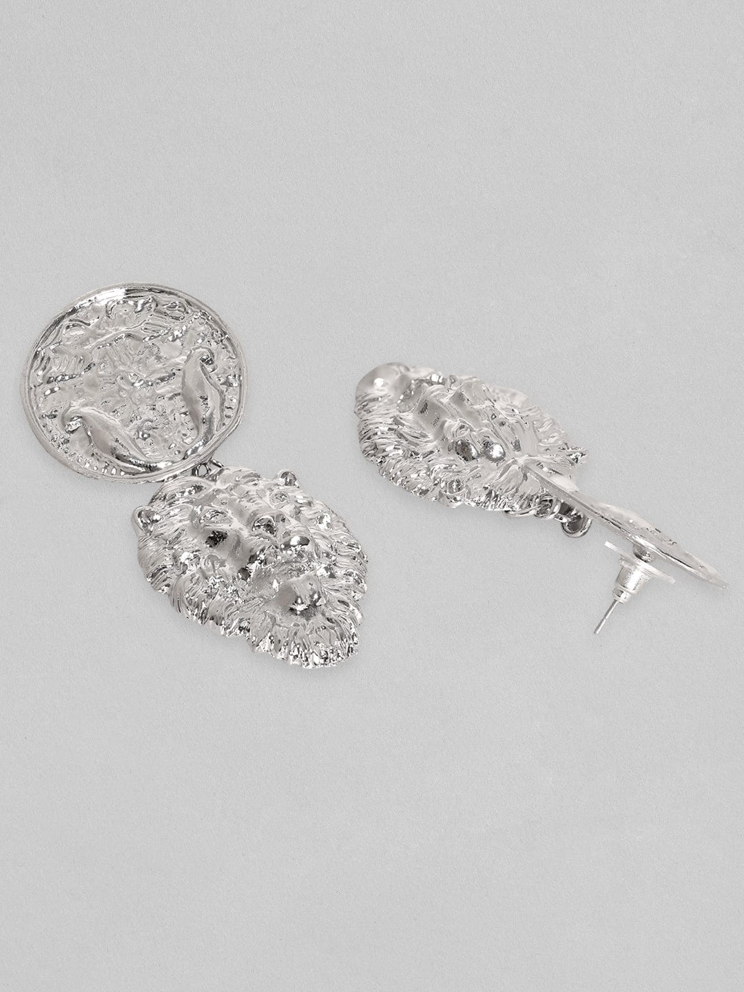 【Rubans】 Silver Toned Coin & Lion Statement Dangle Earrings｜シルバートーン コイン＆ライオン ステートメント ダングルイヤリング