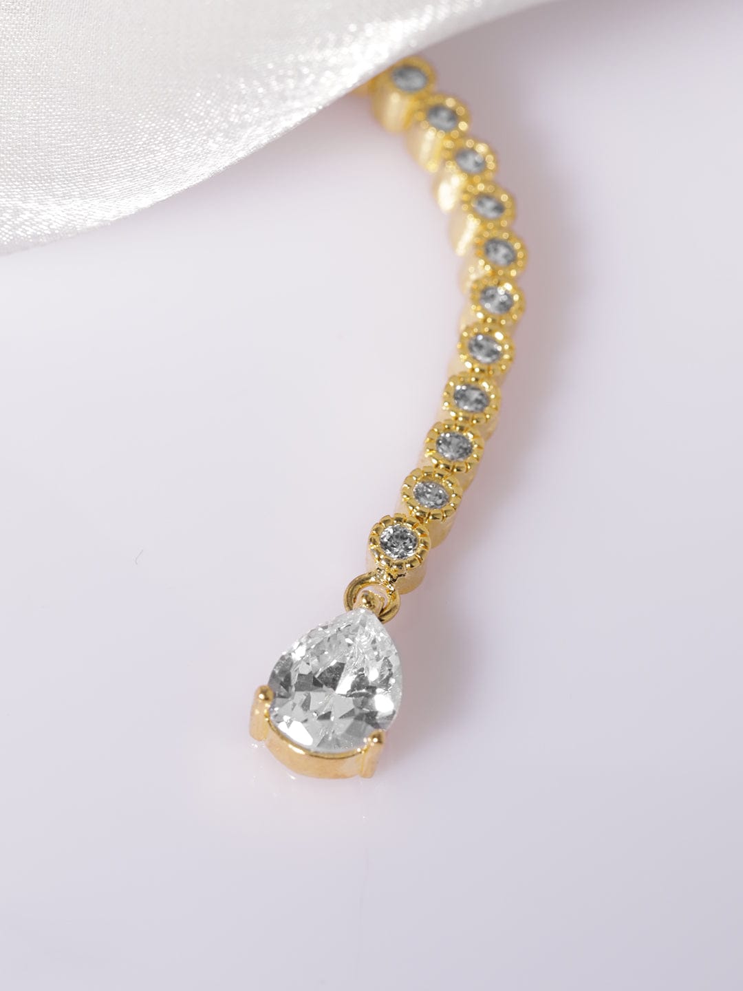 Gleaming Maang Tikka American Diamond Gold