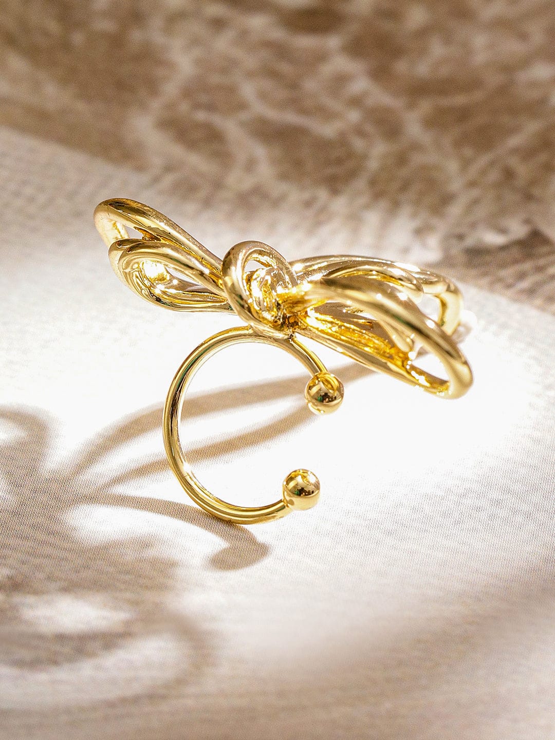 Ribbon Curve Statement Cuff フリーサイズ