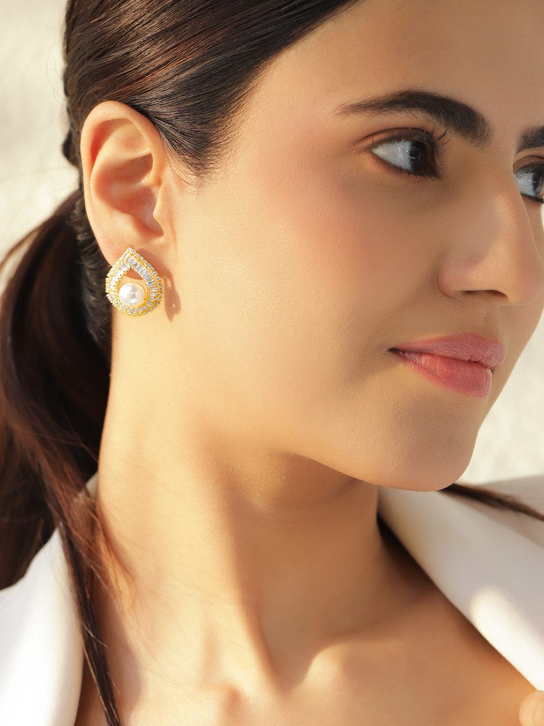 Pearl & Crystal Studded Earrings フリーサイズ