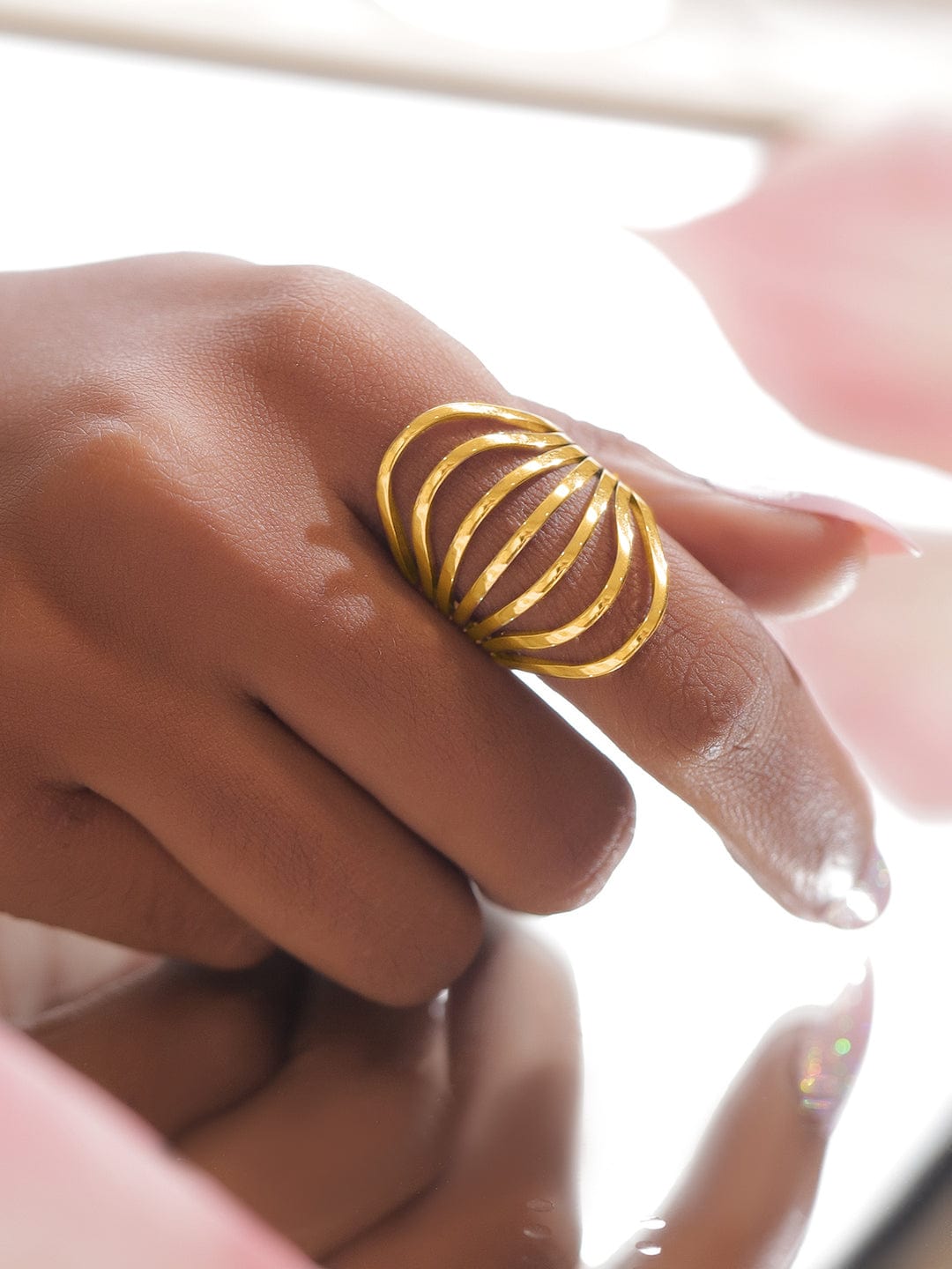 Multi-Band Gold Toned Statement Ring フリーサイズ