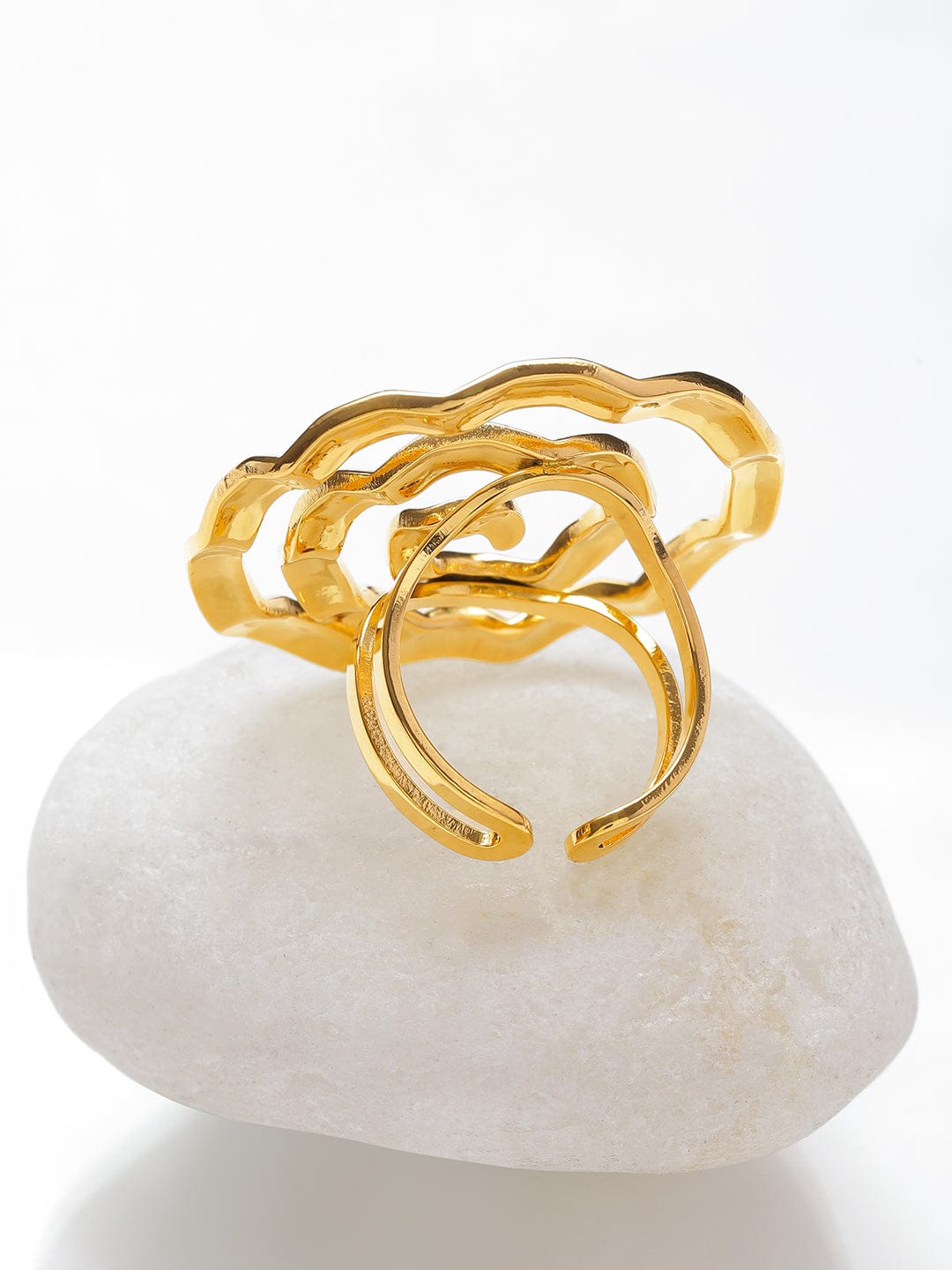 Spiral Gold Toned Statement Ring フリーサイズ