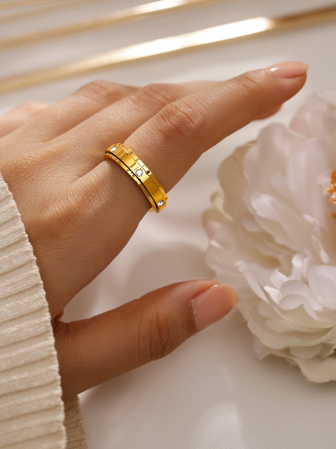 Classic American Diamond Zirconia Gold-Plated Band 7