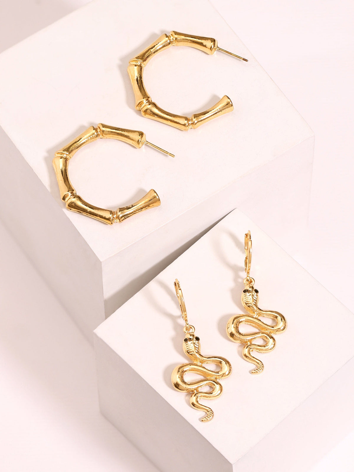 【Rubans】 Voguish Set of 2 Gold Toned Classic Earrings｜ヴォーギッシュ ゴールドトーン クラシック イヤリング 2組セット