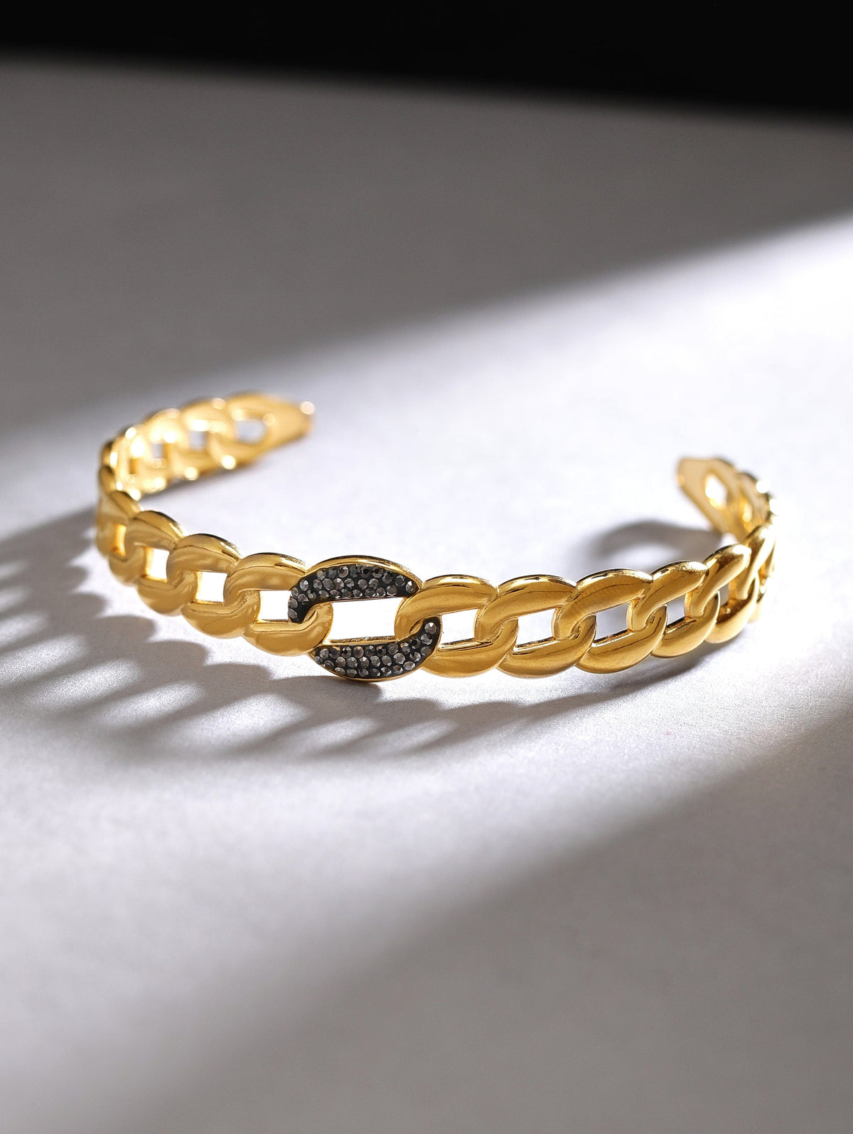 Rubans Voguish Women Brass Gold-Plated Cuff Bracelet Gold