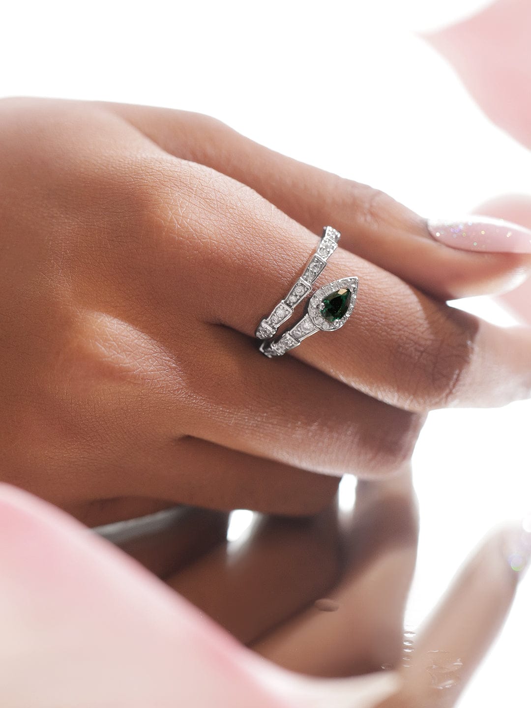 【Rubans】 Green Accented American Diamond Zirconia Ring｜グリーン アメリカンダイヤモンド ジルコニア アジャスタブルリング