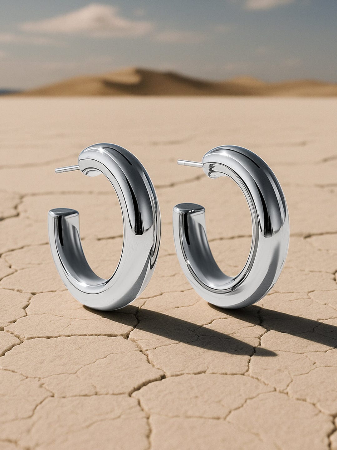 【Rubans】 Rhodium Plated Circular Hoop Earrings｜ロジウムメッキ サーキュラー フープイヤリング