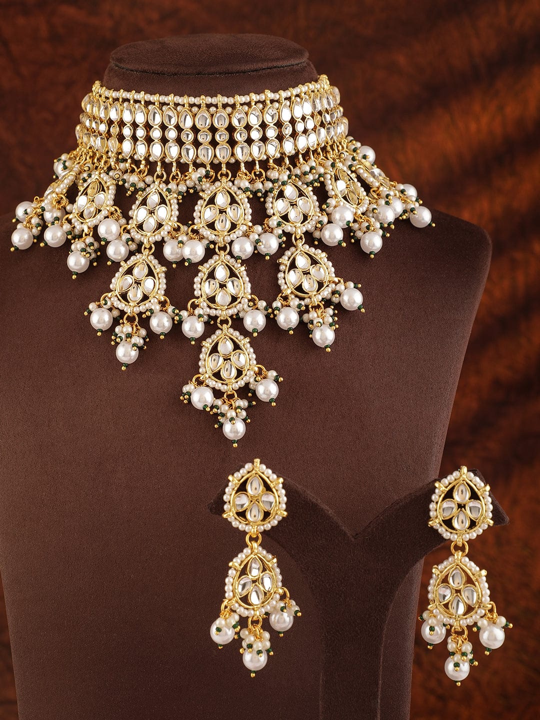 Royal Kundan Choker Necklace Set Gold