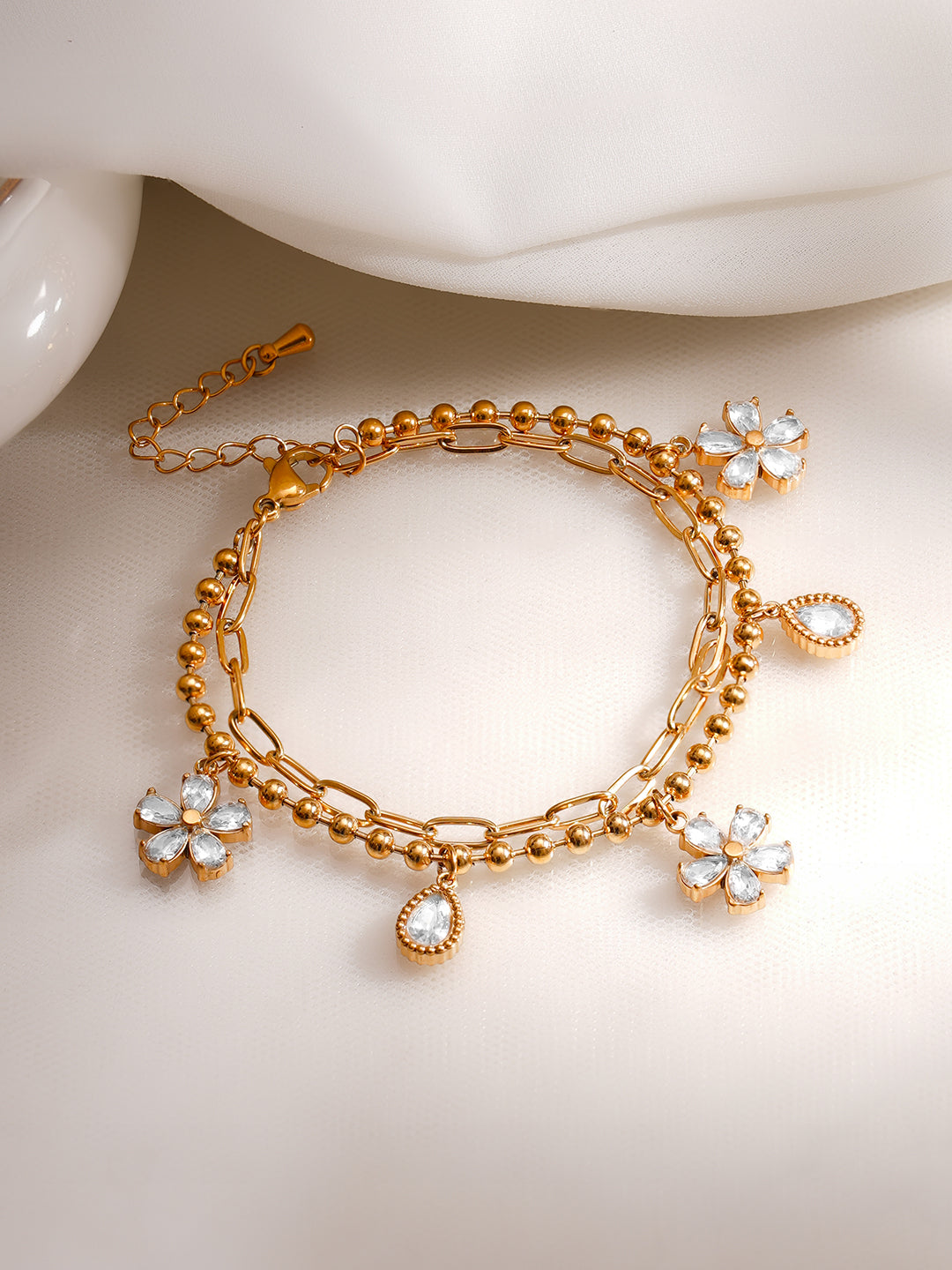 Demi Fine 18K Gold Plated Stainless Steel Daisy Crystal Charm Bracelet フリーサイズ