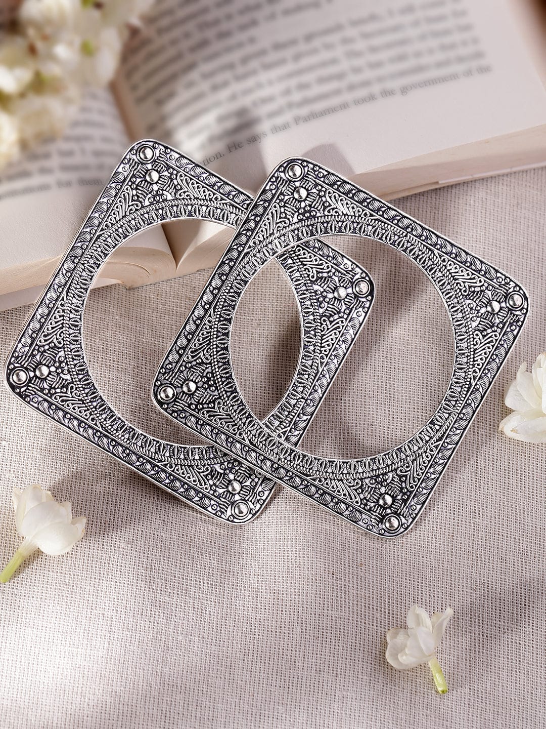 Pair of Oxidised Geometric Bangles 2.6 - Medium