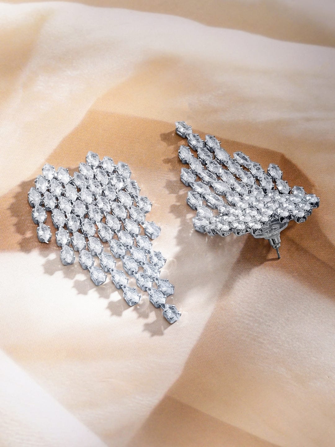 【Rubans】 Starlit Glam American Diamond Zirconia Danglers｜ロジウムメッキ ティアドロップ クリスタル ハート ダングルイヤリング