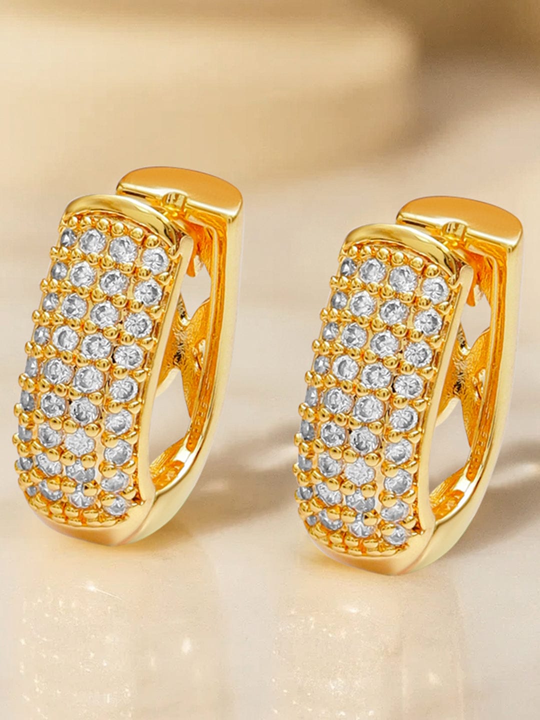 【Rubans】 Starlit Gleam American Diamond Zirconia Hoops｜スターリット グリーム アメリカンダイヤモンド ジルコニア パヴェ ハギーフープ イヤリング