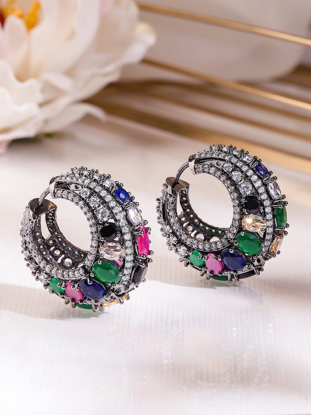 Stylish Fusion Multicolour Zirconia Hoops フリーサイズ