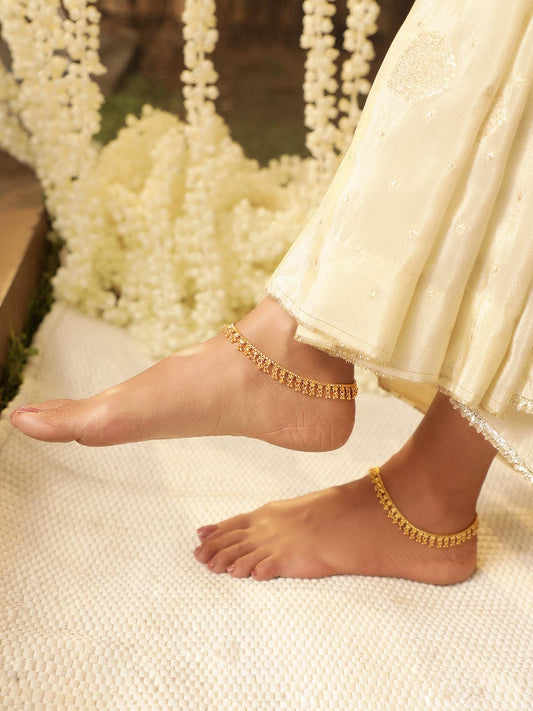 Timeless Beauty 22K Gold-Plated Linked Chain Anklet Gold
