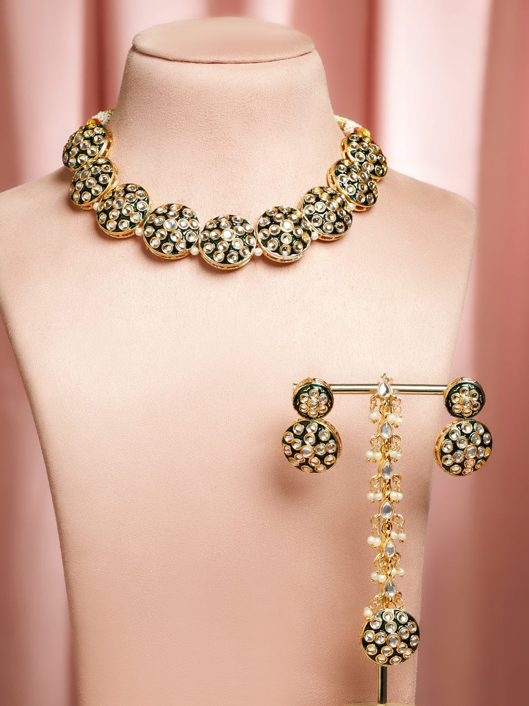 Urban Glow Kundan Green Choker Set フリーサイズ