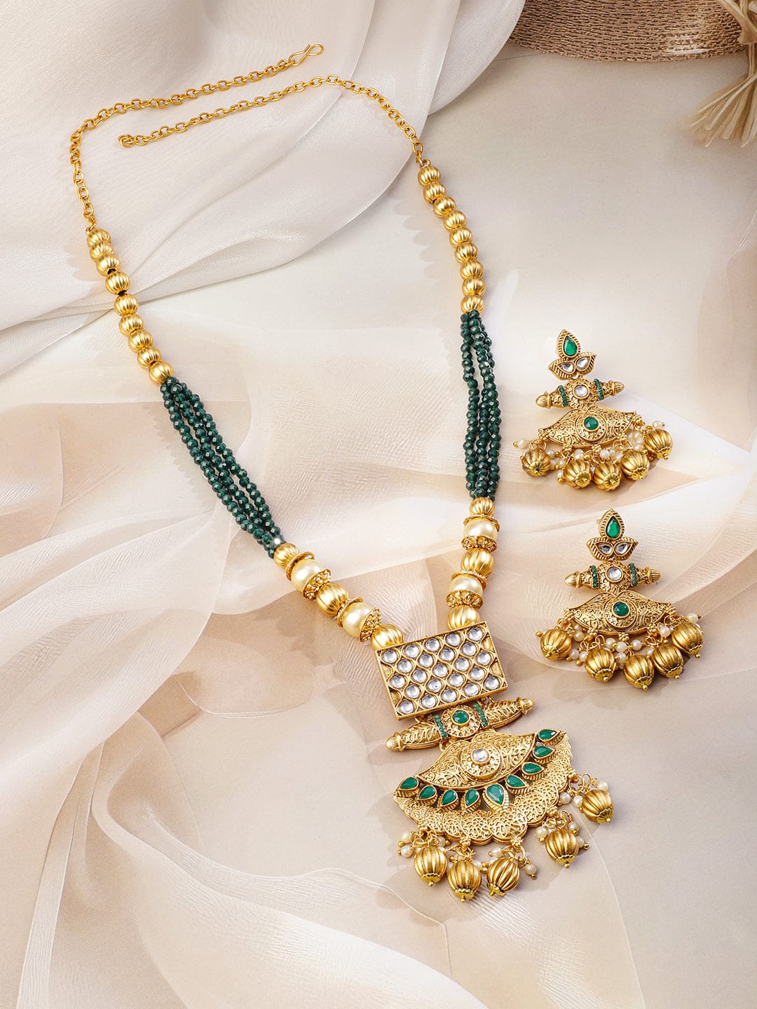 Vintage Luxe Green & Golden Necklace Set フリーサイズ