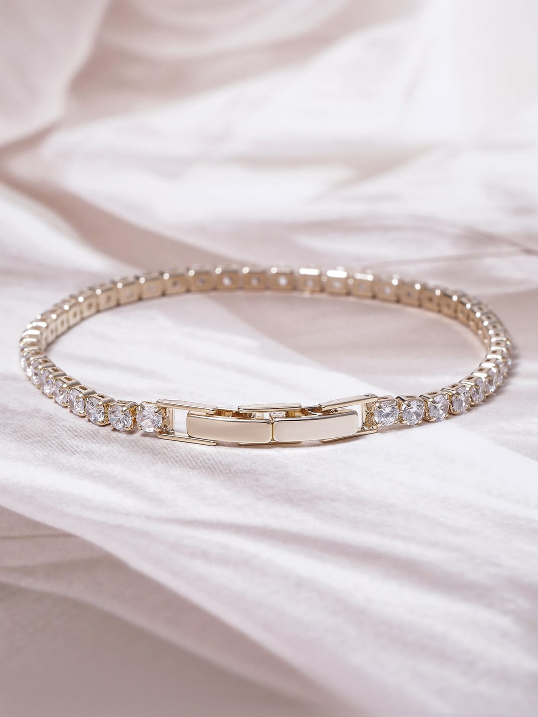 Zircon Gold plated tennis bracelet フリーサイズ