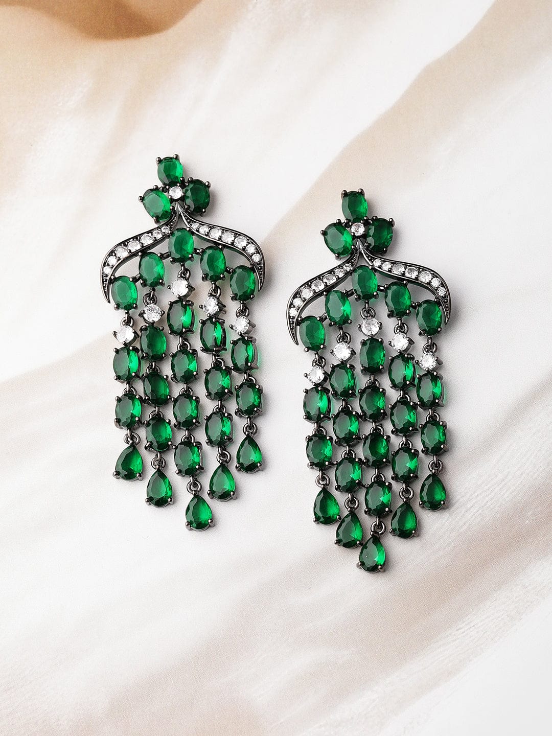 Statement Spark Green Stone Dangler フリーサイズ