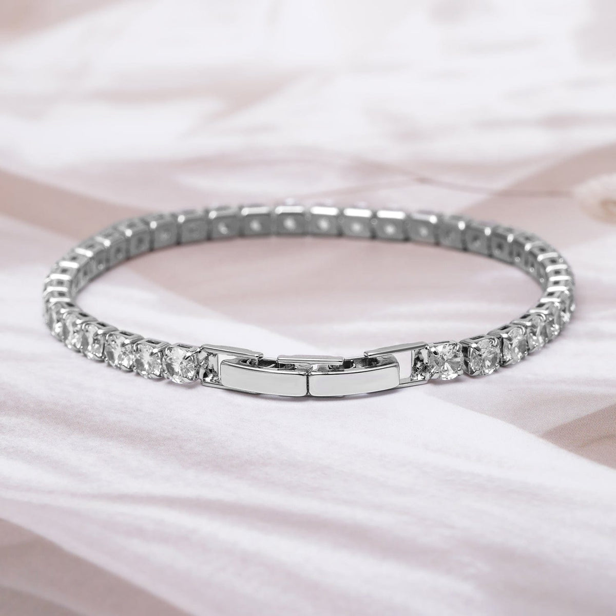 Voguish Rhodium Plated Sparkling AD & Cubic Zirconia Studded Tennis Bracelet Silver