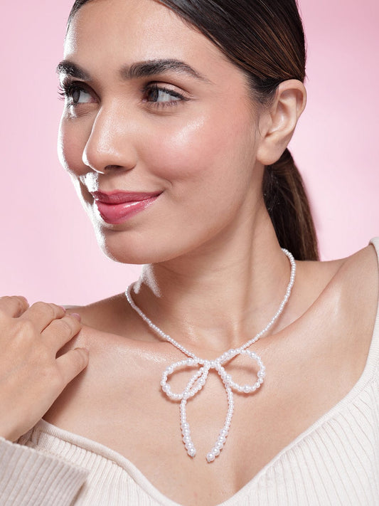 White Pearl Bow Necklace with Silver-Plated Clasp White