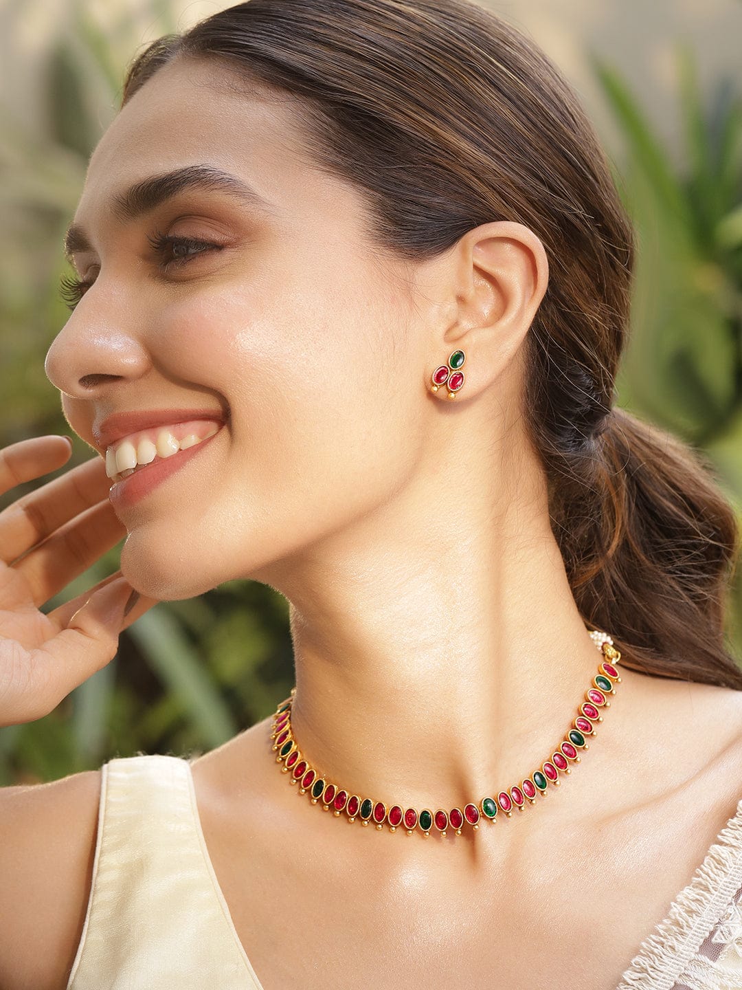 Red & Green Studded Necklace Set Multicolor